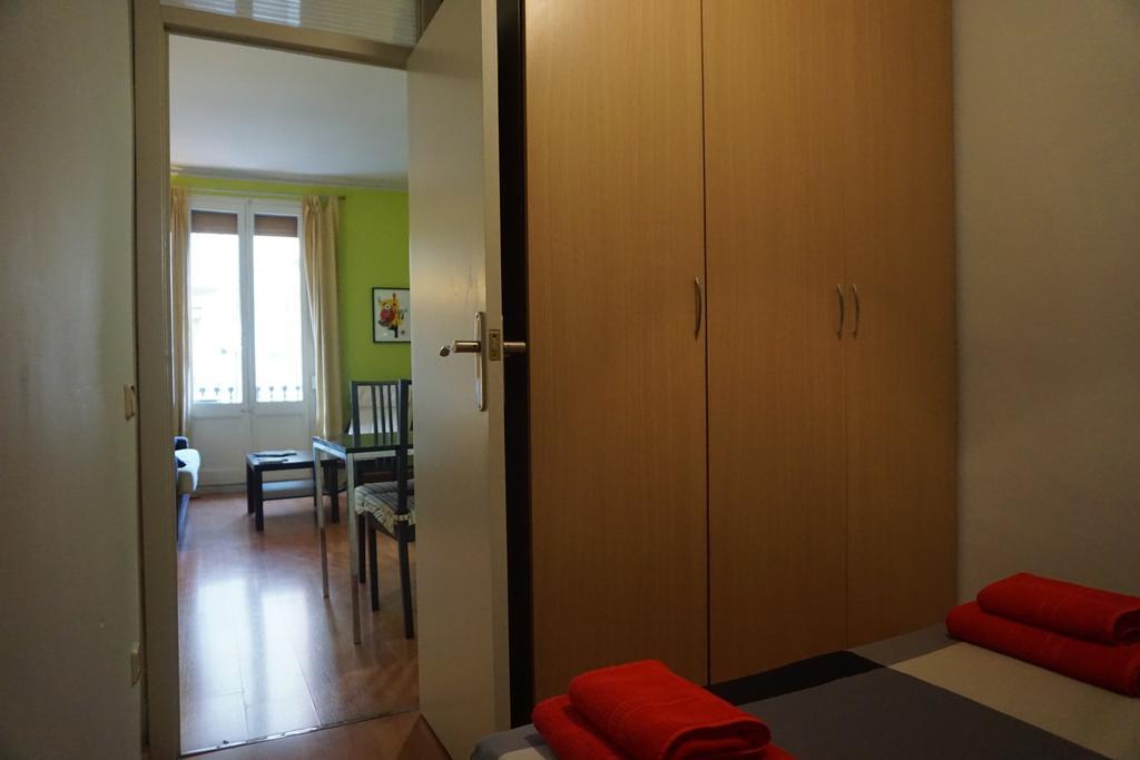 Aparteasy - Montjuic & Fira Barselona Dış mekan fotoğraf